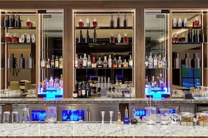 Bar (en el alojamiento)