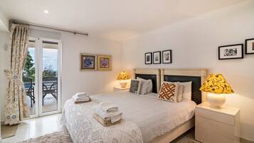 1 camera, ferro/asse da stiro, Wi-Fi gratuito, lenzuola