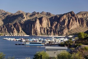 Marina - Guest Favorite in Sedona |View of Red Rock |Stargazing |King Suite |Mins to Chapel of the Holy Cross (Sedona)
