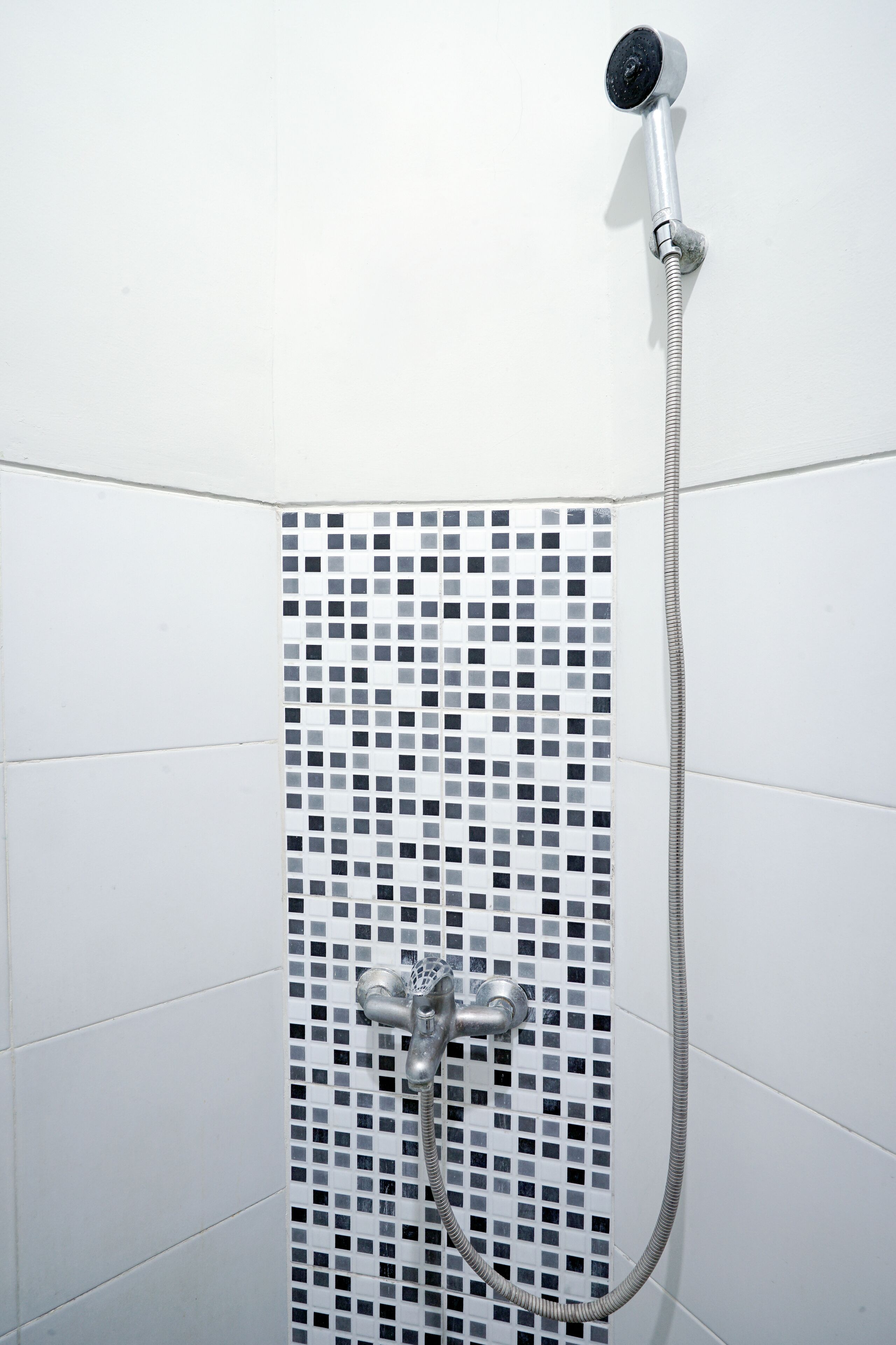 Habitación Deluxe | Baño | Regadera, bidet, toallas, jabón 