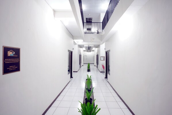 Hallway - DPARAGON IJEN NIRWANA (Malang)