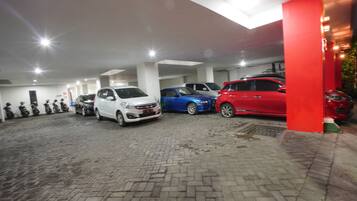 Parkir mandiri gratis