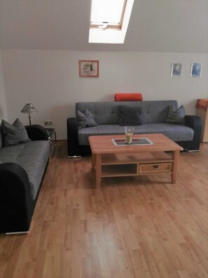 Imagen sin descripción, 5 de 16, botón