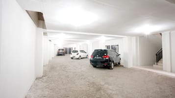 Free self parking