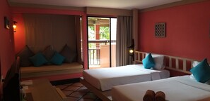 In-room safe, individually decorated, individually furnished, desk - Window on Karon Bungalows (Karon)