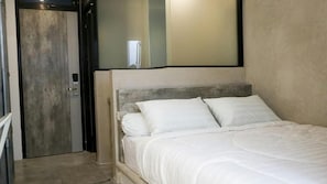 Schreibtisch, schallisolierte Zimmer, kostenloses WLAN, Bettwäsche
