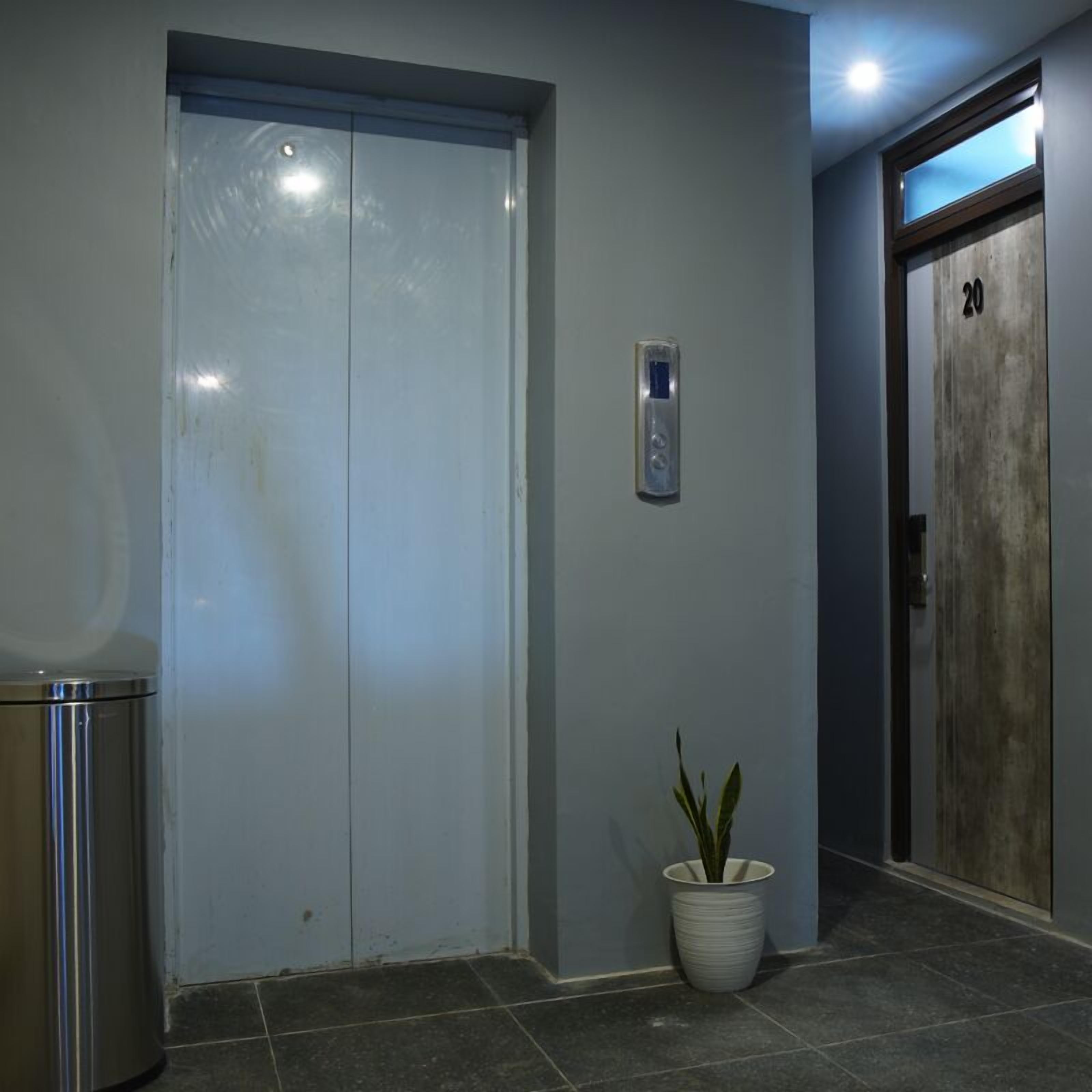 Foto - Dparagon Gajah Mada