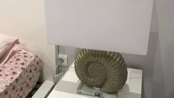 Apartment (One Bedroom Apartment) | 7 bedrooms