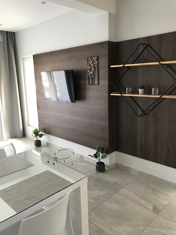 Televisión de pantalla plana