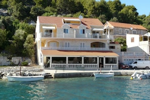 Apartment (Standard Two Bedroom Apartment) | Exterior