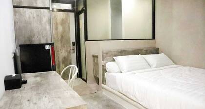 Djuragan Kamar Gunung Anyar