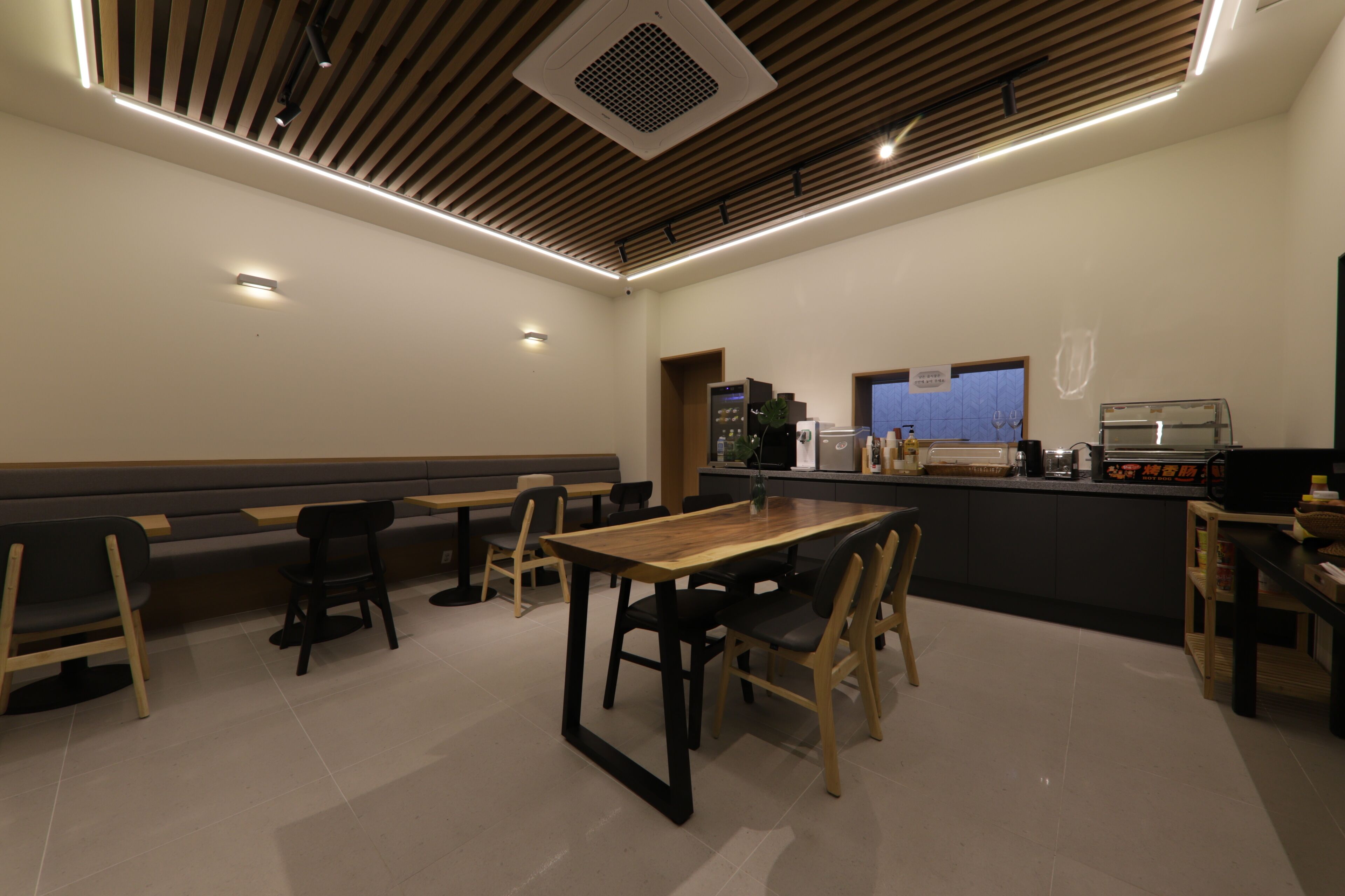 Free daily self-service breakfast 