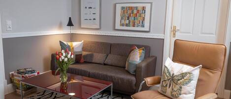 TV, Netflix, streaming services