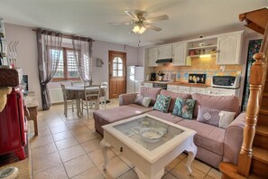 TV, peis og bordtennis