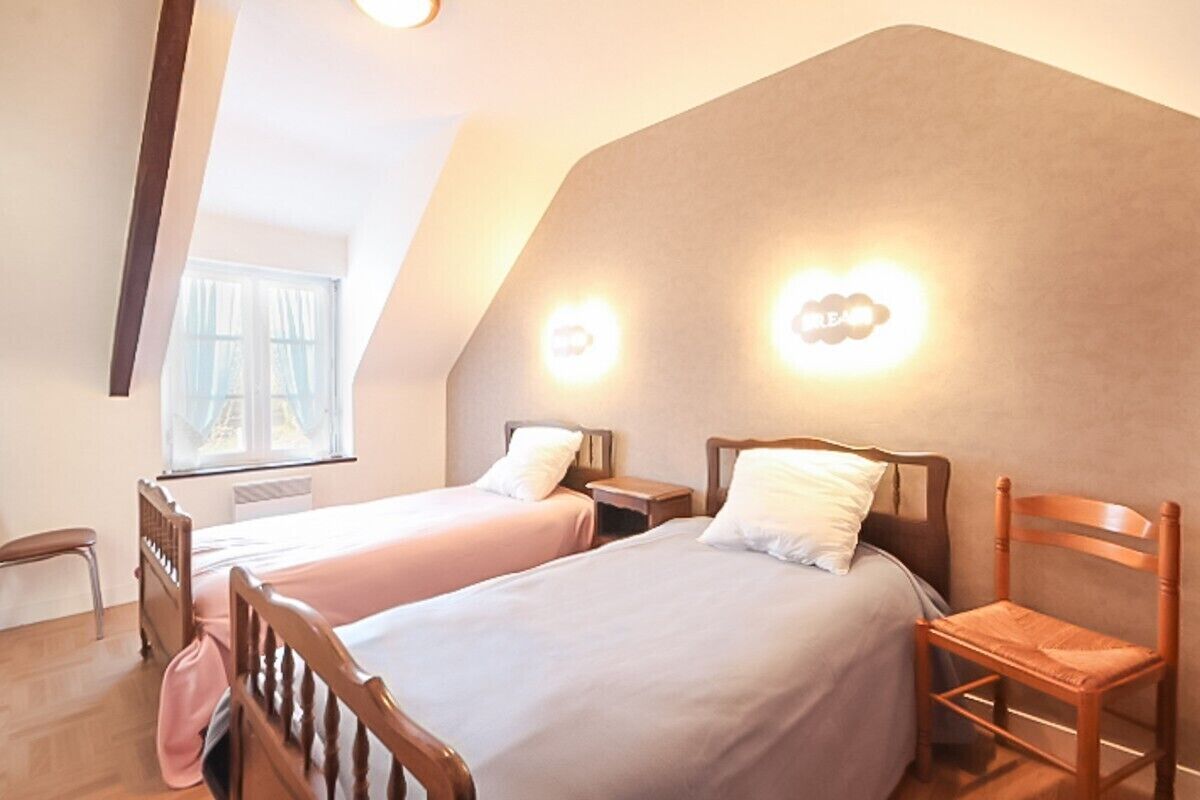 2 Schlafzimmer, Reisekinderbett, kostenloses WLAN