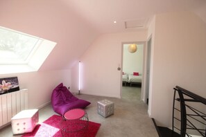 3 chambres, fer et planche à repasser, Wi-Fi gratuit