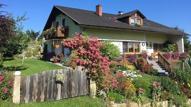 Free daily continental breakfast - Gästehaus Huber (Arbesbach)