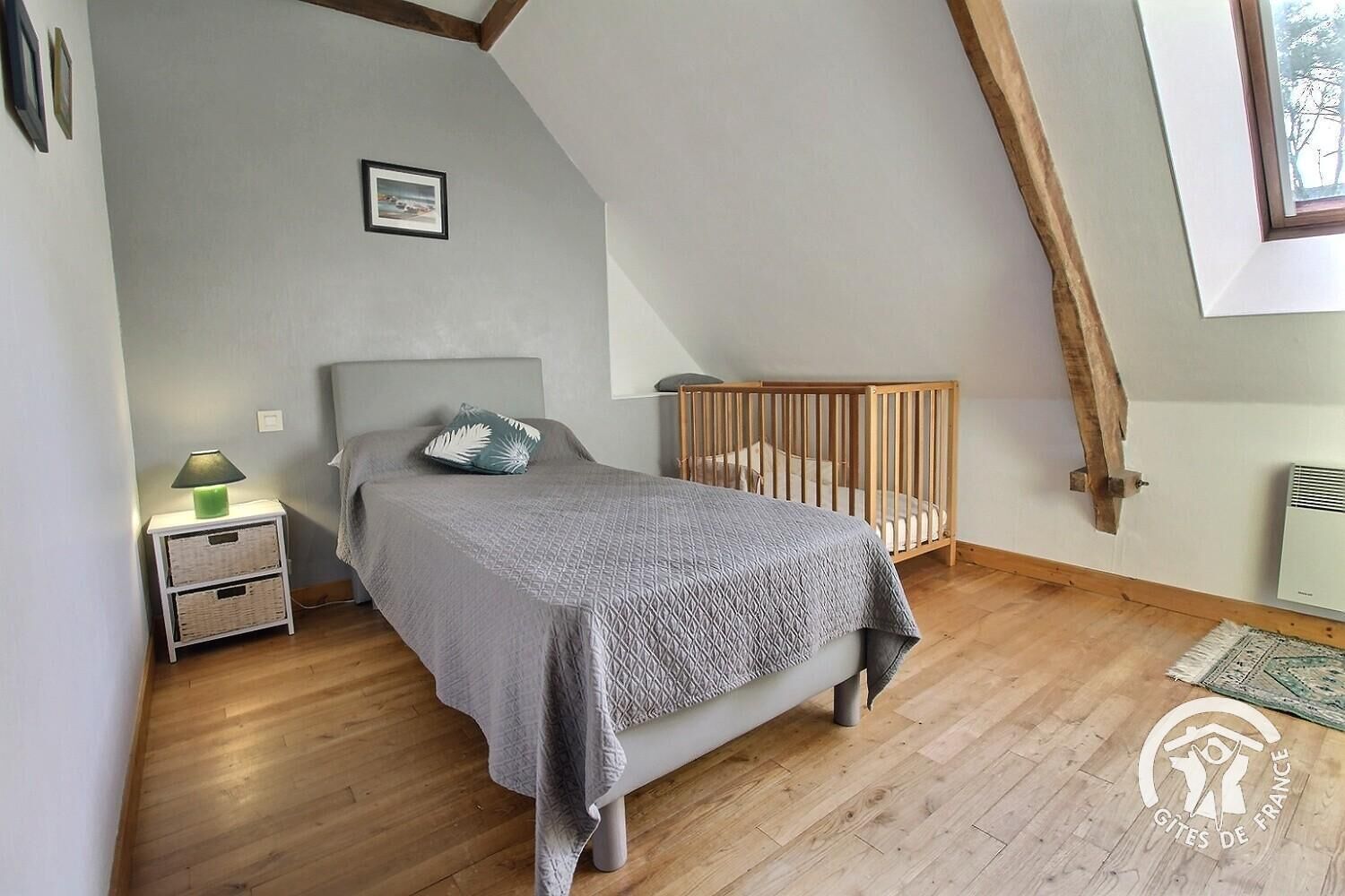 3 chambres, fer et planche à repasser, Wi-Fi gratuit