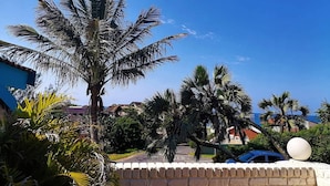 Dobbelt- eller tomannsrom – basic | Terrasse/patio