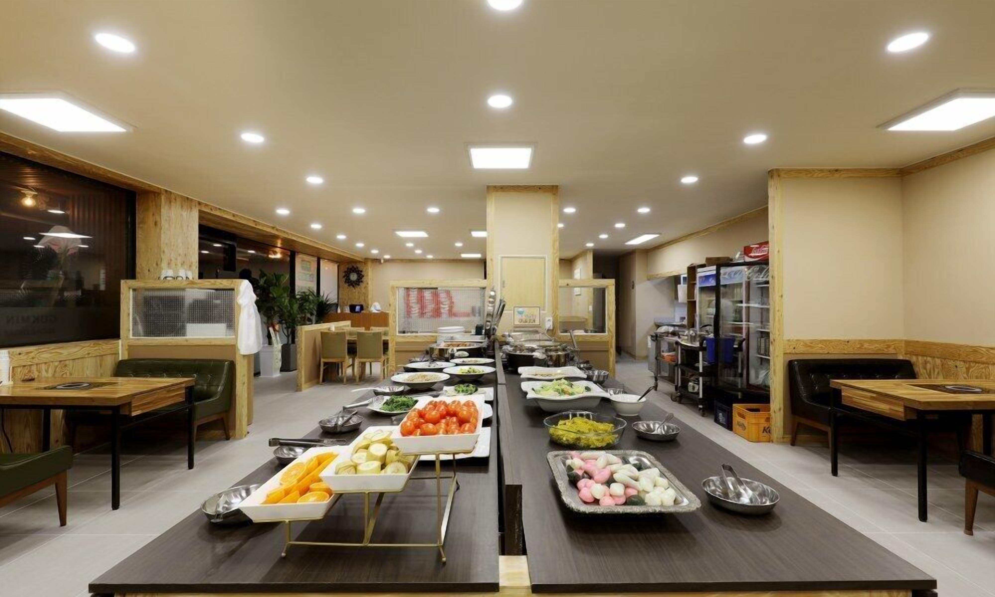 Korean breakfast for a fee on weekdays