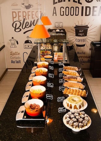 Dining. Hotel Campo Largo Express (ex Tulip Inn Campo Larg