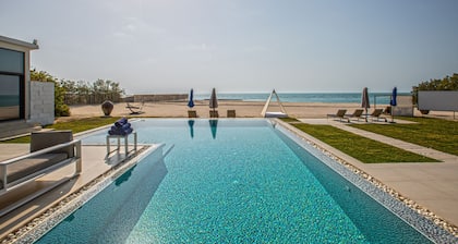 6 Bedroom Luxury Mansion, Private Island, Private Beach and Pool