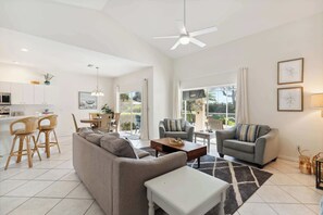 Una televisión, una oficina