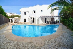 Piscina all'aperto