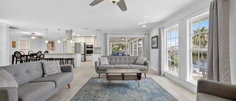 تلفزيون ذكي