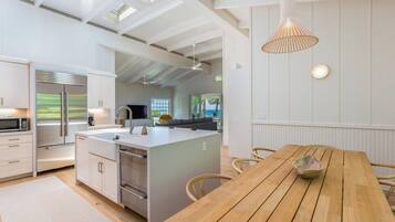 Rumah, 3 kamar tidur | Dapur pribadi | Lemari es, mesin pembuat kopi/teh, dan pemanggang roti