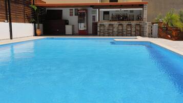 Piscina externa