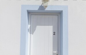 Exterior detail - I - Apartment 2 in St. Johns Countryside Getaway (Lagos)