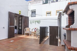 Terrace/patio - J - Bedroom 2 in Casa do Farol (Lagos)