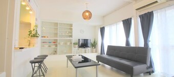 Rental of the entire building / Naha Okinawa
