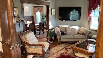 TV connectée, cheminée