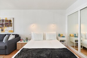 1 bedroom, iron/ironing board, free WiFi, bed sheets