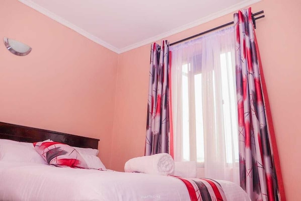 Appartement Deluxe | 1 chambre, fer et planche à repasser, accès au Wi-Fi (inclus)