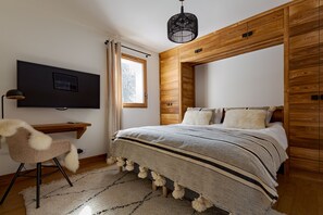 4 Schlafzimmer, Schreibtisch, Bügeleisen/Bügelbrett, kostenloses WLAN