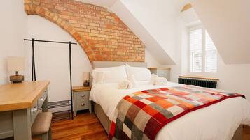 1 soverom, strykejern/-brett, wi-fi og sengetøy