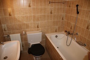 Bathtub