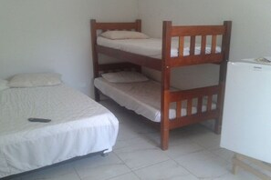 8 bedrooms, free WiFi