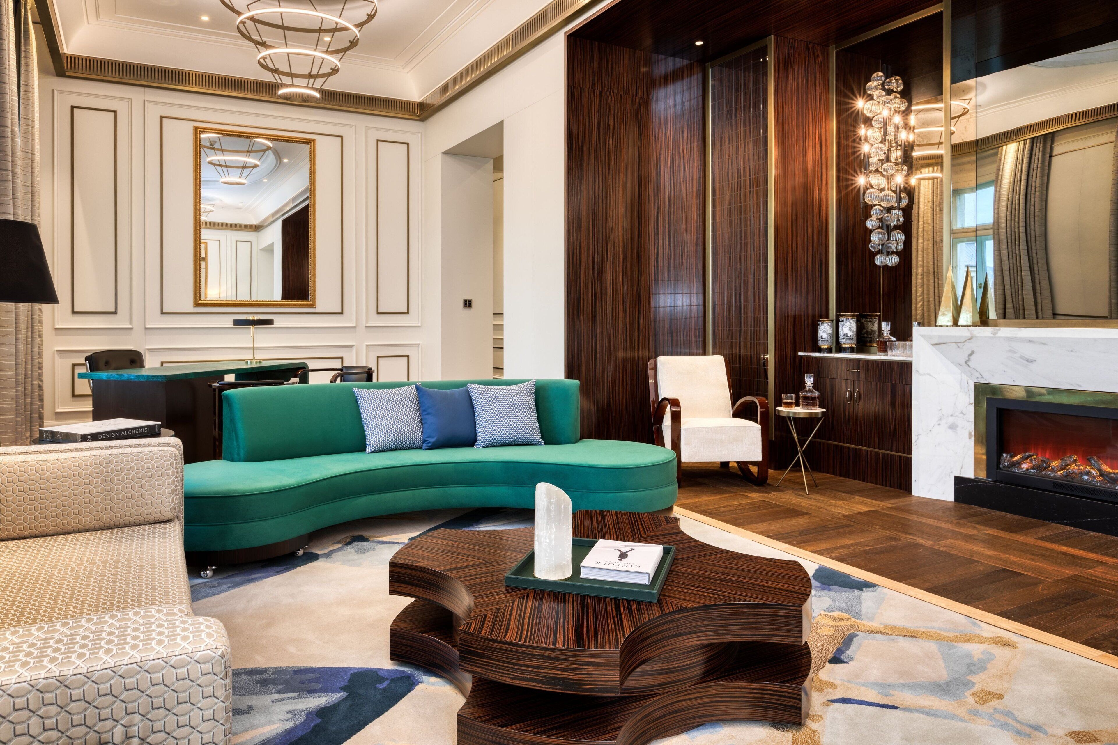 royal suite, 1 bedroom, non smoking | 1 bedroom, frette italian sheets, premium bedding, down duvets