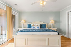 3 bedrooms, iron/ironing board, Internet, bed sheets