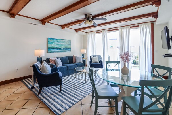 Interior - Family-friendly Tybee Island condo w/ pools, ocean views & walk to beach (Tybee Island)