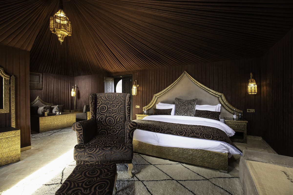 Prestige Tent with hydromassage bath | In-room safe, free WiFi, bed sheets