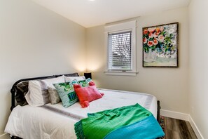 2 habitaciones, wifi gratis y ropa de cama 