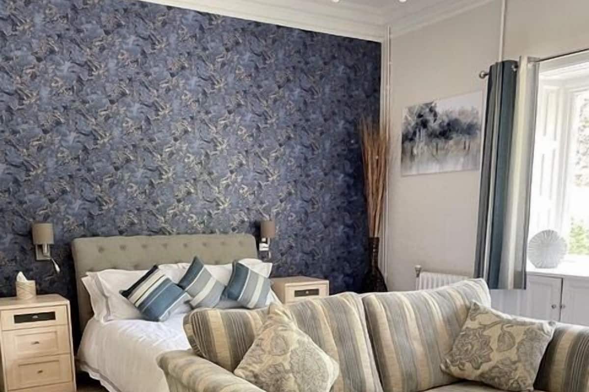 Luxury Apartment, Private Bathroom (Studio)