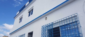 Brand New Fully Remodeled clean Apt#1 W/Sea View