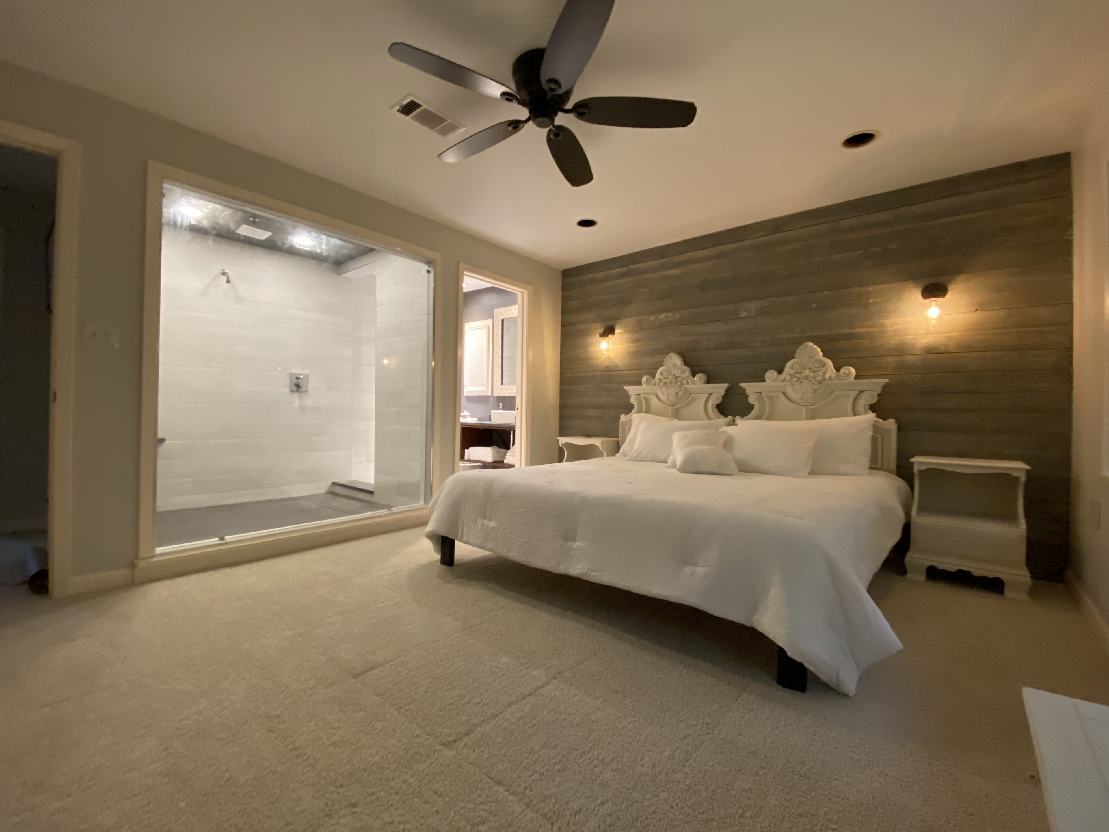 2 Kings Private Retreat Close to Shopping and Restaurants