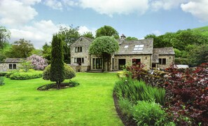Exterior - Cleveliot House (Skipton)